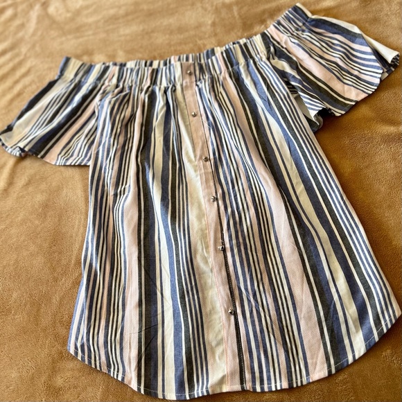NWT Seven Sisters Striped Off-The-Shoulder Top - Picture 2 of 13